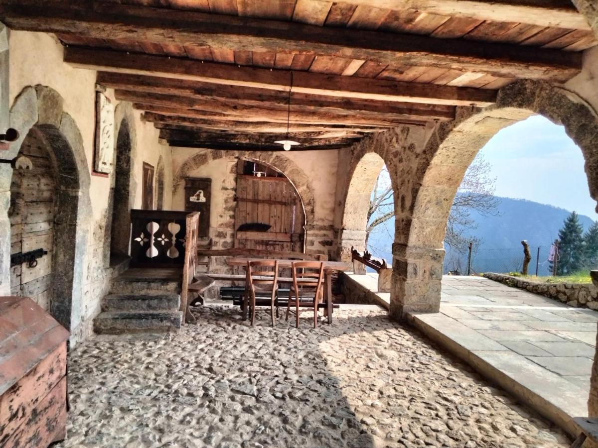 Dossena Dimora Storica Al Lac Conte Tomaselli Villa Madonna della Costa Exteriör bild
